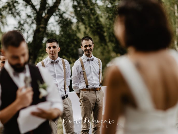 belle photo mariage nature et décontracté dans le Puy de Dôme, L’œil de Noémie élue meilleur photographe de mariage en 2017