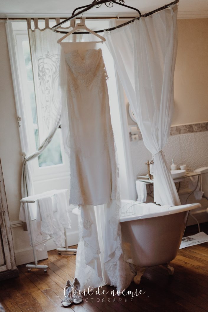 tons pastels mariage Château du Guérinet, reportage photos par L'oeil de Noémie, élue meilleur photographe de mariage en Auvergne, ZIWA