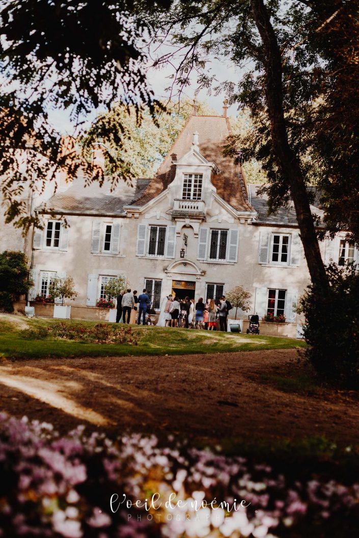 tons pastels mariage Château du Guérinet, reportage photos par L'oeil de Noémie, élue meilleur photographe de mariage en Auvergne, ZIWA