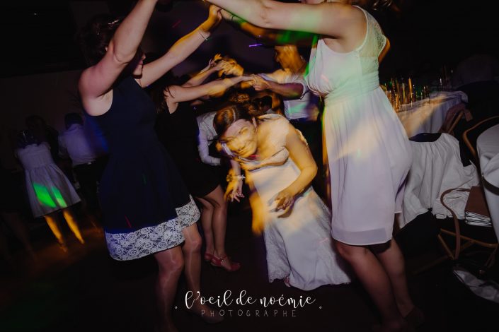 tons pastels mariage Château du Guérinet, reportage photos par L'oeil de Noémie, élue meilleur photographe de mariage en Auvergne, ZIWA