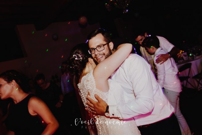 tons pastels mariage Château du Guérinet, reportage photos par L'oeil de Noémie, élue meilleur photographe de mariage en Auvergne, ZIWA