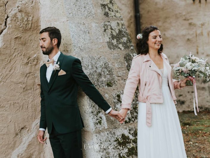 mariage et covid en France. photographe mariage Auvergne. mariage château de la rivière chareil-cintrat Allier.
